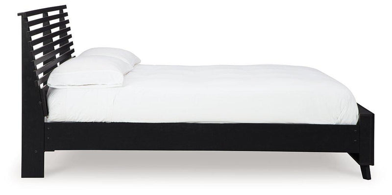 Danziar Bedroom Set - Furniture Home Store (Hanford, CA)