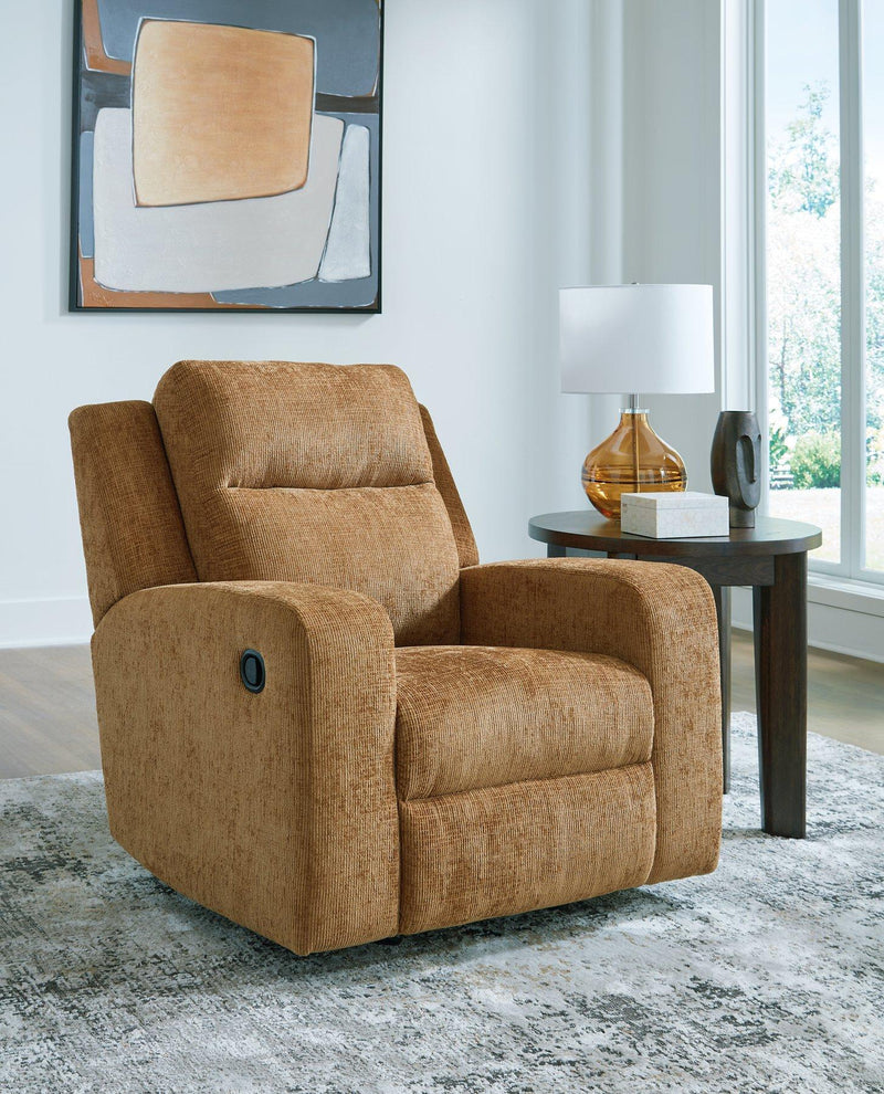 Kanlow Recliner - Furniture Home Store (Hanford, CA)