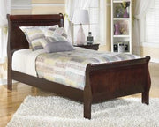 Alisdair Bedroom Set - Furniture Home Store (Hanford, CA)