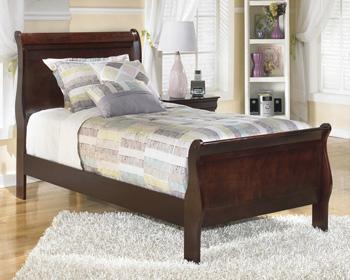 Alisdair Bedroom Set - Furniture Home Store (Hanford, CA)