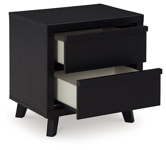 Danziar Bedroom Set - Furniture Home Store (Hanford, CA)