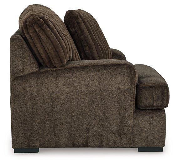 Aylesworth Oversized Chair - Furniture Home Store (Hanford, CA)