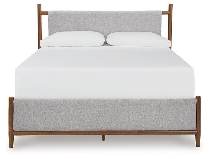 Lyncott Bedroom Set - Furniture Home Store (Hanford, CA)