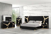 Goldsberg Queen Bed w/ Wall Panels - Furniture Home Store (Hanford, CA)