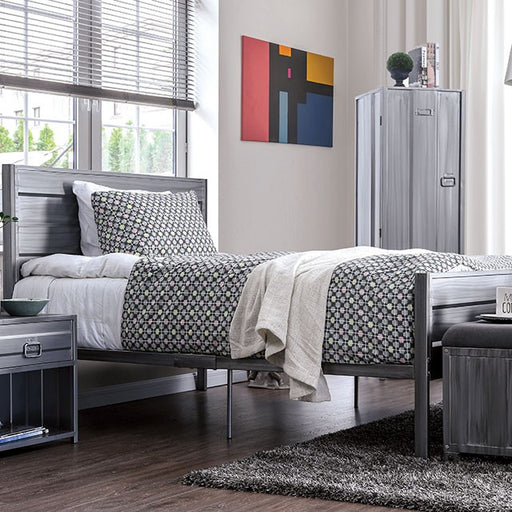 Mccredmond Queen Bed - Furniture Home Store (Hanford, CA)