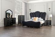 Melodi Parc E.King & Queen Bed Black & Silver - Furniture Home Store (Hanford, CA)