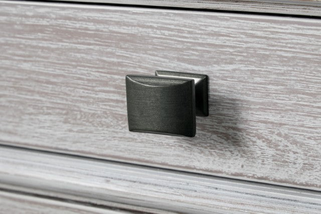 Swanley Nightstand - Furniture Home Store (Hanford, CA)