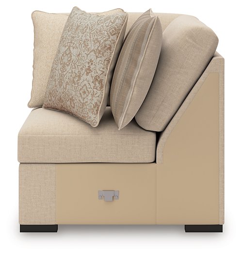 LadyMae Sectional with Chaise - Furniture Home Store (Hanford, CA)