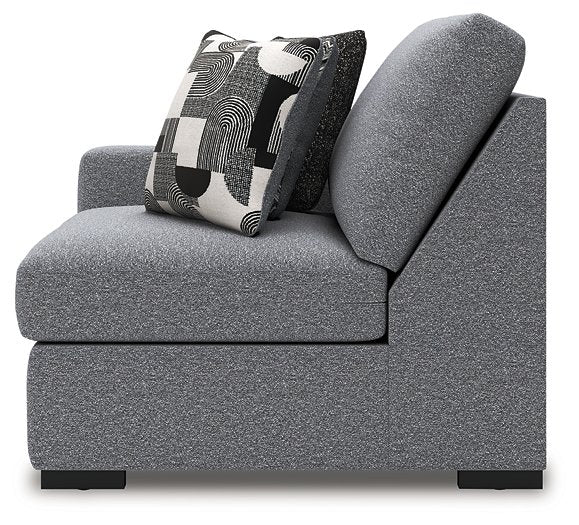 Bealton Sectional - Furniture Home Store (Hanford, CA)