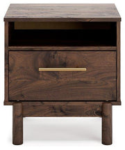 Calverson Nightstand - Furniture Home Store (Hanford, CA)
