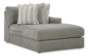 Avaliyah Sectional with Chaise - Furniture Home Store (Hanford, CA)