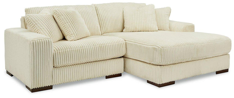 Lindyn Sectional with Chaise - Furniture Home Store (Hanford, CA)