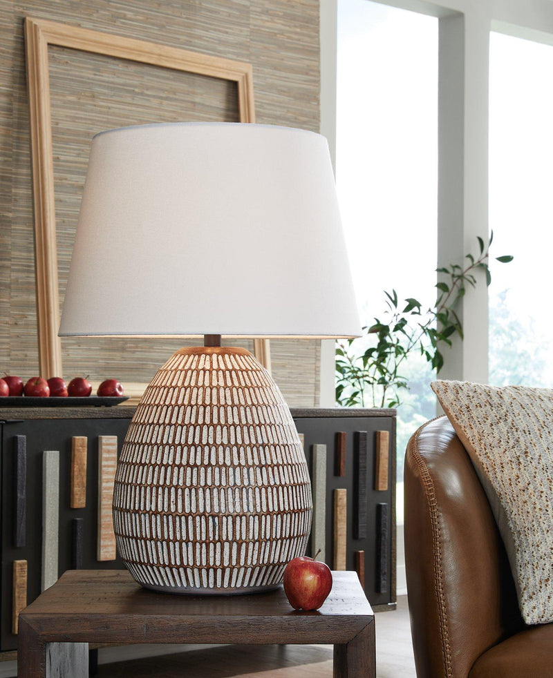 Darrich Table Lamp - Furniture Home Store (Hanford, CA)