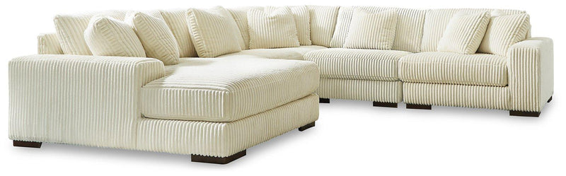 Lindyn Sectional with Chaise - Furniture Home Store (Hanford, CA)