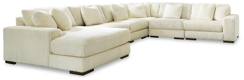 Lindyn Sectional with Chaise - Furniture Home Store (Hanford, CA)