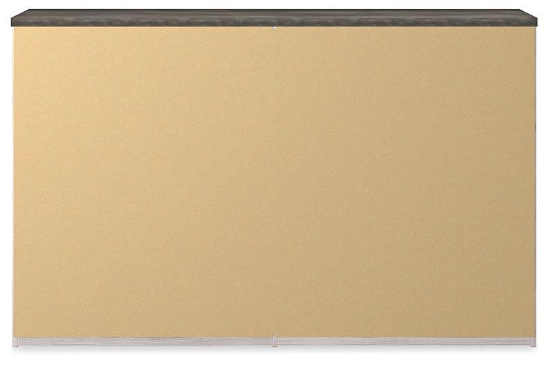 Gerridan Dresser and Mirror - Furniture Home Store (Hanford, CA)