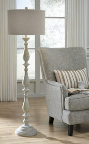 Bernadate Lamp Set - Furniture Home Store (Hanford, CA)