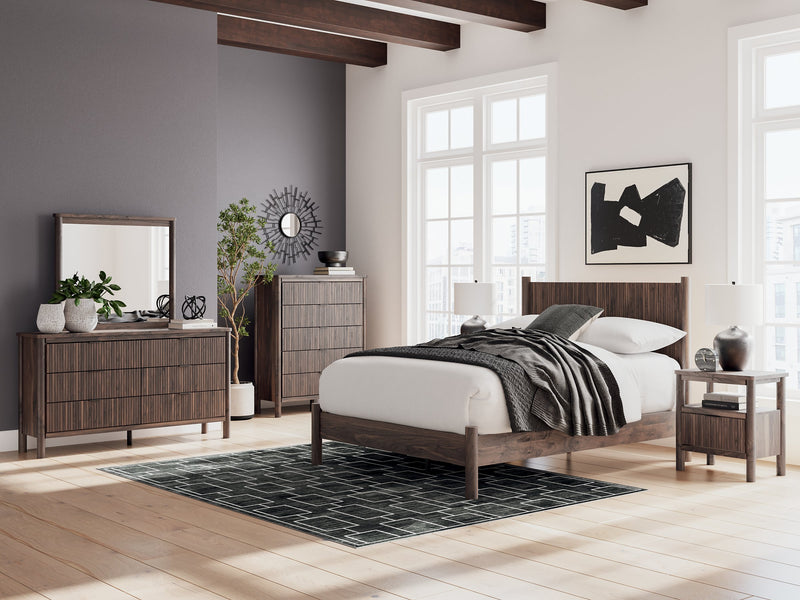Pamytta Nightstand - Furniture Home Store (Hanford, CA)