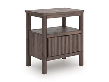 Pamytta Nightstand - Furniture Home Store (Hanford, CA)