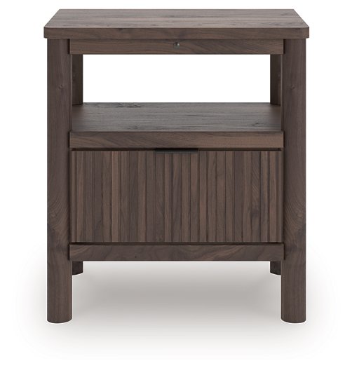 Pamytta Nightstand - Furniture Home Store (Hanford, CA)