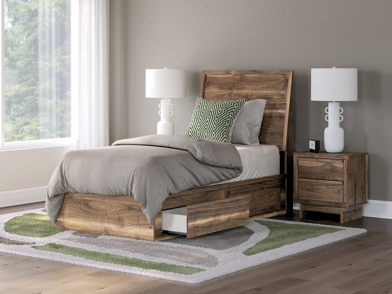 Chirason Bed - Furniture Home Store (Hanford, CA)