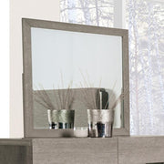 Gristalt Mirror - Furniture Home Store (Hanford, CA)