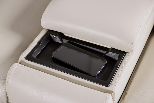 Phineas Power Loveseat - Furniture Home Store (Hanford, CA)