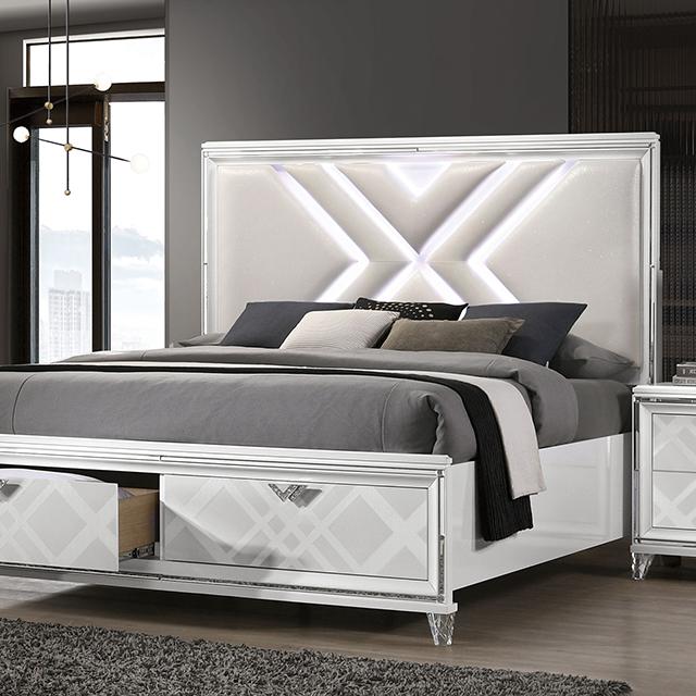 Emmeline Bed Silver & White - Furniture Home Store (Hanford, CA)