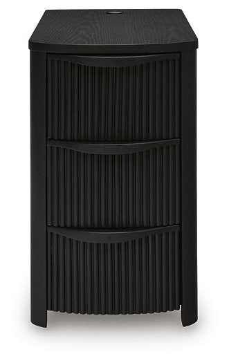 Camdill Chairside End Table - Furniture Home Store (Hanford, CA)