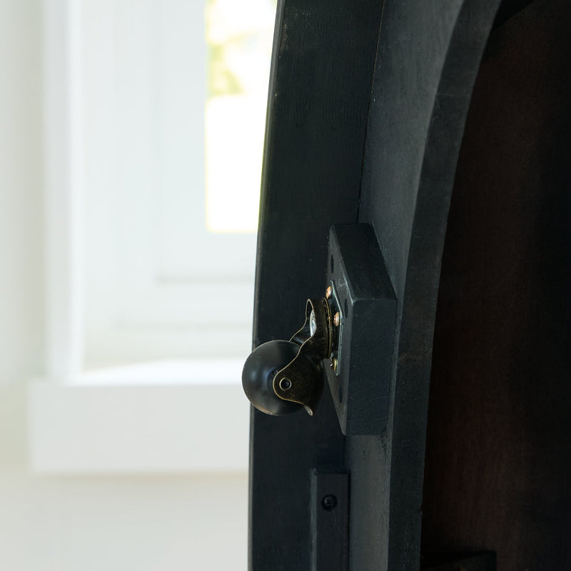 Grayman Coffee Table - Furniture Home Store (Hanford, CA)