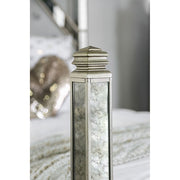 Loraine Queen Bed - Furniture Home Store (Hanford, CA)