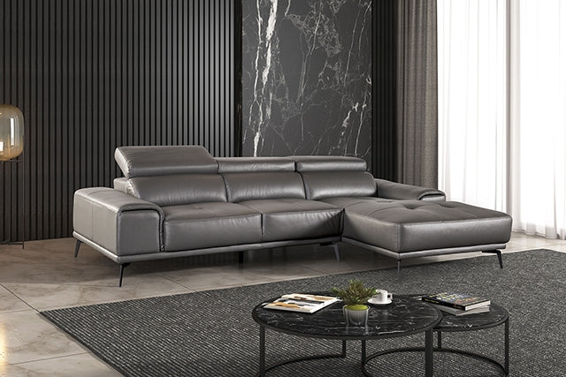 Vadso Sectional, Right Chaise - Furniture Home Store (Hanford, CA)