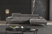 Vadso Sectional, Right Chaise - Furniture Home Store (Hanford, CA)