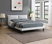 Verwood E.King, Full, & Queen Bed Gray & Light Gray - Furniture Home Store (Hanford, CA)