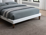 Verwood E.King, Full, & Queen Bed Gray & Light Gray - Furniture Home Store (Hanford, CA)